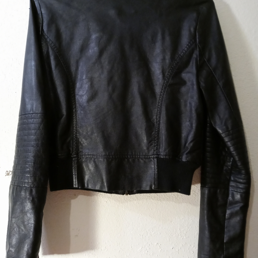 Black Rue 21 Jacket - Picture 3 of 4